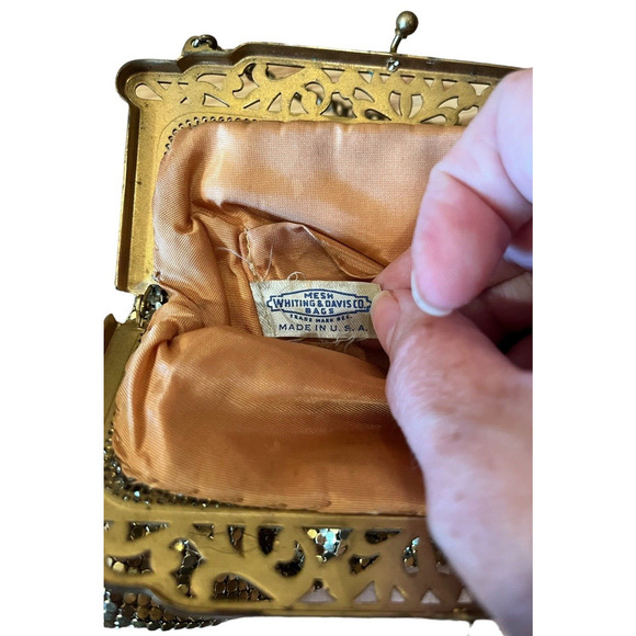 Vintage Whiting & Davis Co. Gold Mesh Purse Bag 1950-60 Handbag w/ Filigree Top - Picture 4 of 8
